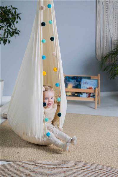 Grote foto kinderhangnest cocon pompons kinderhangnest cocoon pompons kinderen en baby overige