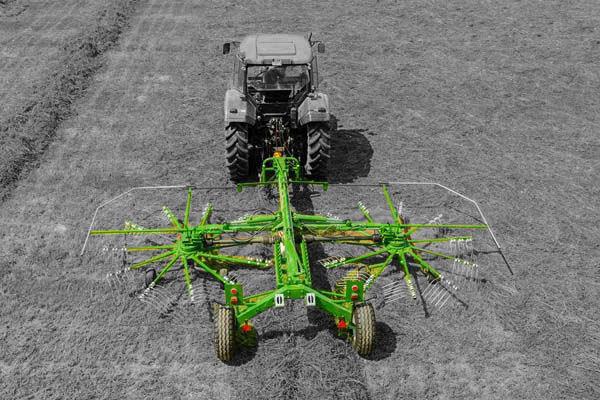Grote foto sipma zk650t hark dubbele rotor agrarisch mechanisatie