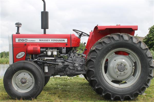 Grote foto massey ferguson tractor 260 turbo 2wd agrarisch tractoren