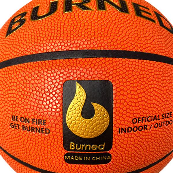 Grote foto burned in outdoor basketbal oranje 7 sport en fitness basketbal
