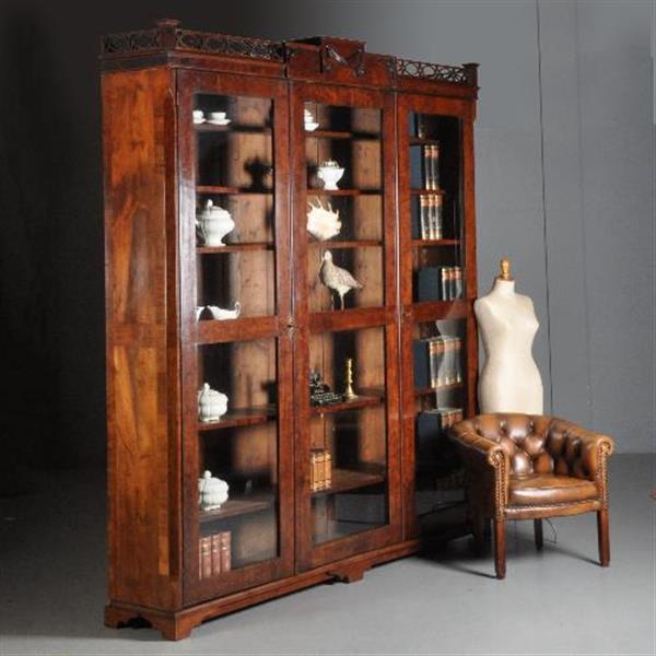Grote foto antieke kast boekenkast 18e eeuwse porseleinkast mahonie 2 75 m hoog no.532118 antiek en kunst stoelen en banken