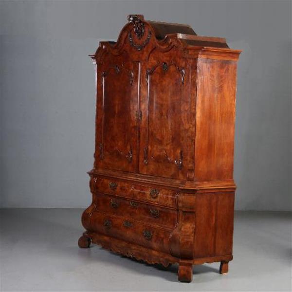 Grote foto antieke kast hollands rococo wortelnoten kabinet met openslaande knie n ca. 1750 no.652656 antiek en kunst stoelen en banken