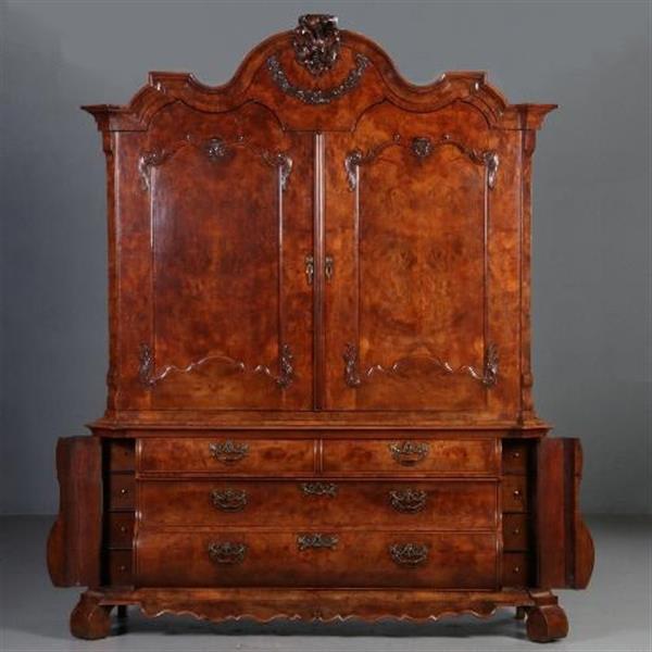 Grote foto antieke kasten hollands rococo wortelnoten kabinet met openslaande knie n ca. 1750 no.652656 antiek en kunst stoelen en banken