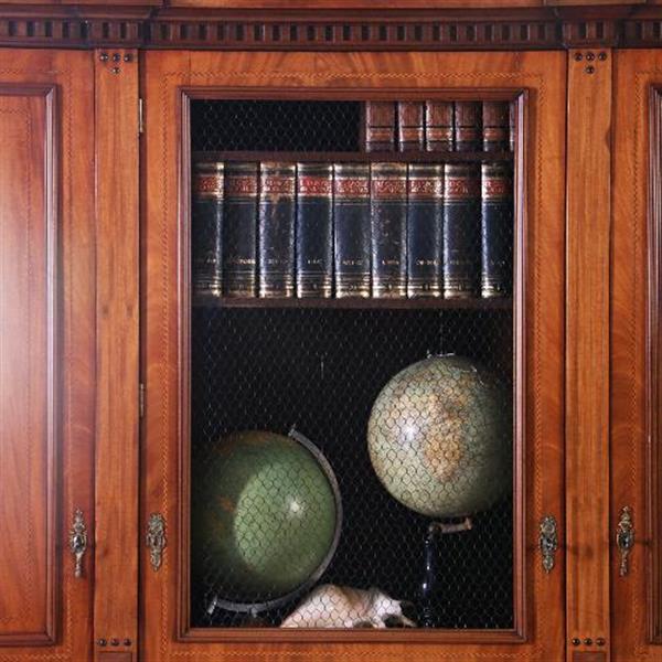 Grote foto antieke kasten neoclassicistische louis seize boekenkast of archiefkast 1790 met inlegwerk no. antiek en kunst stoelen en banken