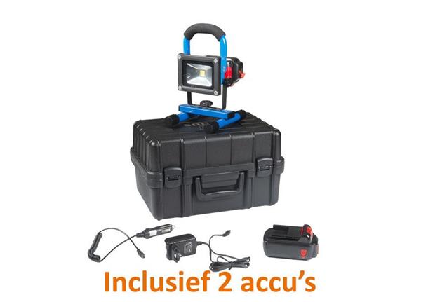 Grote foto oplaadbare led bouwlamp 10 watt met 2 accu en 2 adapters koffer crius tuin en terras verlichting