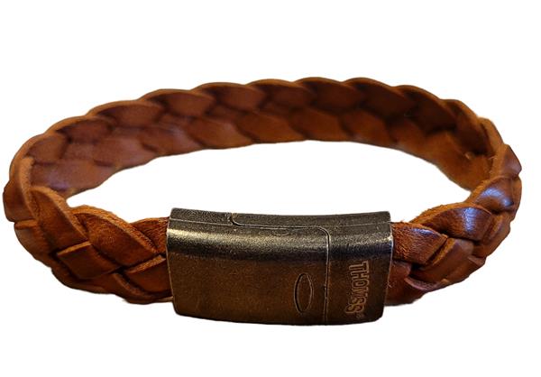 Grote foto thomss no. 2 gevlochten leren herenarmband cognac 22 5 cm sieraden tassen en uiterlijk armbanden voor haar