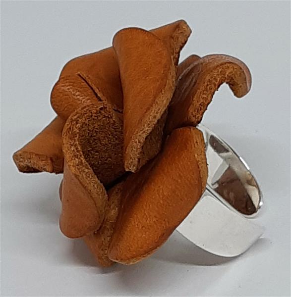 Grote foto handgemaakte italiaans leren ring roos sieraden tassen en uiterlijk kettingen