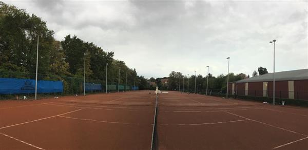 Grote foto 12 meter bovengronds stalen lantaarnpaal lichtmast tbv led verlichting sportvelden zakelijke goederen overige zakelijke goederen