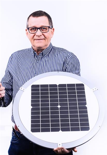Grote foto actie led solar lantaarnpaal armatuur zonnepaneel afstandsbediening 3cel maxilux 20w 2400 lumen zakelijke goederen overige zakelijke goederen