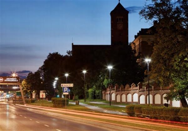 Grote foto 4 meter bovengronds stalen lantaarnpaal lichtmast staal zwaar verzinkt zakelijke goederen overige zakelijke goederen