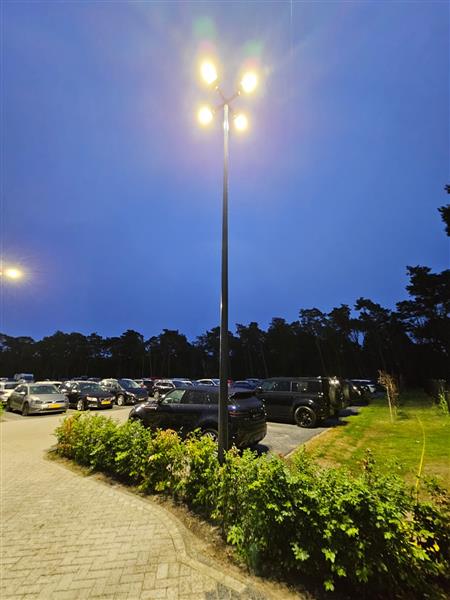 Grote foto 8 meter bovengronds stalen lantaarnpaal lichtmast zakelijke goederen overige zakelijke goederen