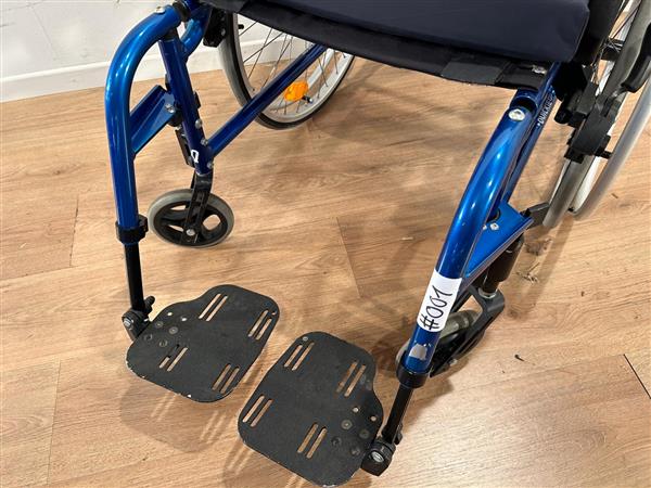 Grote foto quickie rolstoel 001 diversen verpleegmiddelen en hulpmiddelen