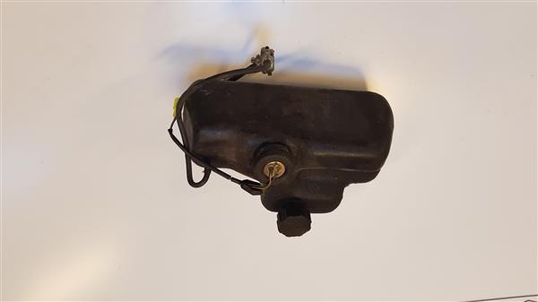 Grote foto benzinetank fietsen en brommers scooters