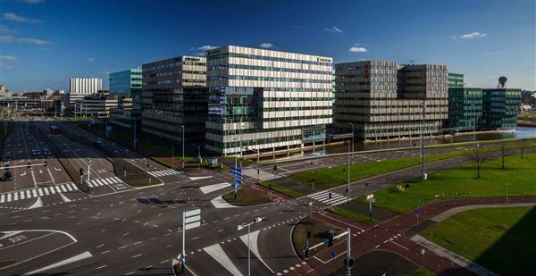 Grote foto te huur kantoorruimte herikerbergweg 240 286 amsterdam huizen en kamers bedrijfspanden