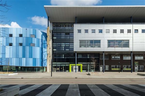 Grote foto te huur kantoorruimte dr. nolenslaan 157 sittard huizen en kamers bedrijfspanden