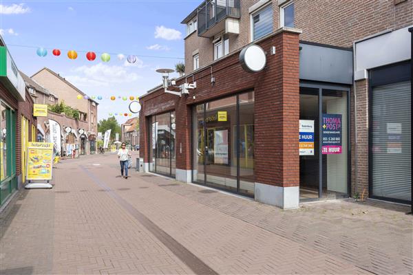 Grote foto te huur winkelpand de eglantier 112 648 apeldoorn huizen en kamers bedrijfspanden