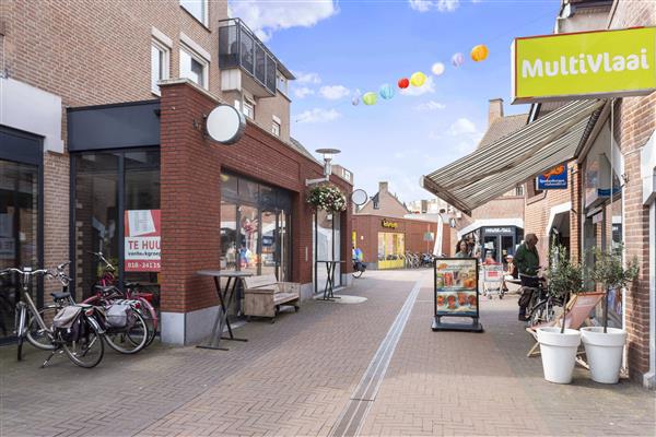 Grote foto te huur winkelpand de eglantier 112 648 apeldoorn huizen en kamers bedrijfspanden