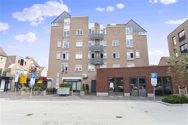 Grote foto te huur winkelpand de eglantier 112 648 apeldoorn huizen en kamers bedrijfspanden