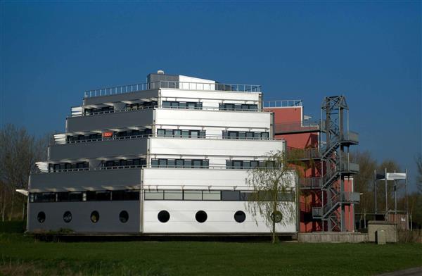 Grote foto te huur kantoorruimte transistorstraat 91 37 almere huizen en kamers bedrijfspanden