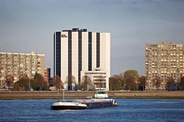 Grote foto te huur kantoorruimte oostmaaslaan 59 71 rotterdam huizen en kamers bedrijfspanden