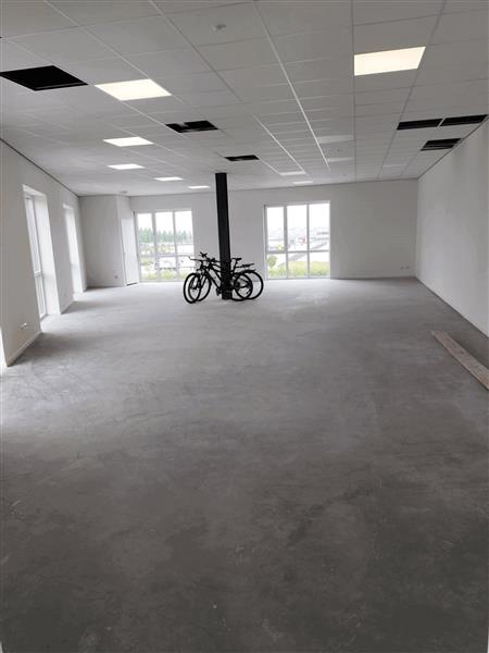 Grote foto te huur kantoorruimte rietgraaf 5 oosterhout gld huizen en kamers bedrijfspanden