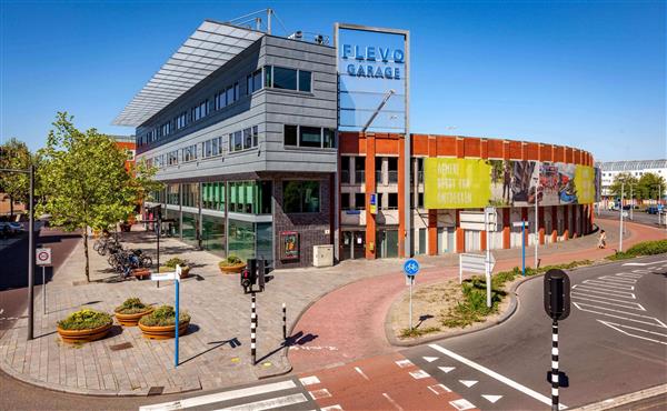 Grote foto te huur kantoorruimte blekerstraat 4 almere huizen en kamers bedrijfspanden