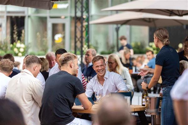 Grote foto te huur werkplekken lange marktstraat 1 leeuwarden huizen en kamers bedrijfspanden