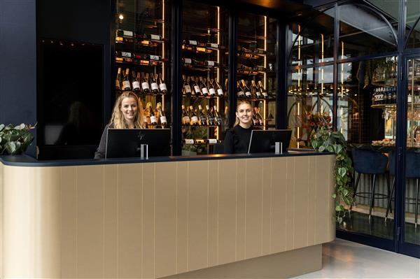 Grote foto te huur werkplekken lange marktstraat 1 leeuwarden huizen en kamers bedrijfspanden