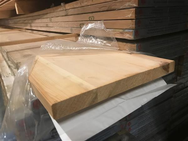 Grote foto grenen 18x200 mm meubel paneel houten meubelpaneel 385 cm lang doe het zelf en verbouw hout en planken