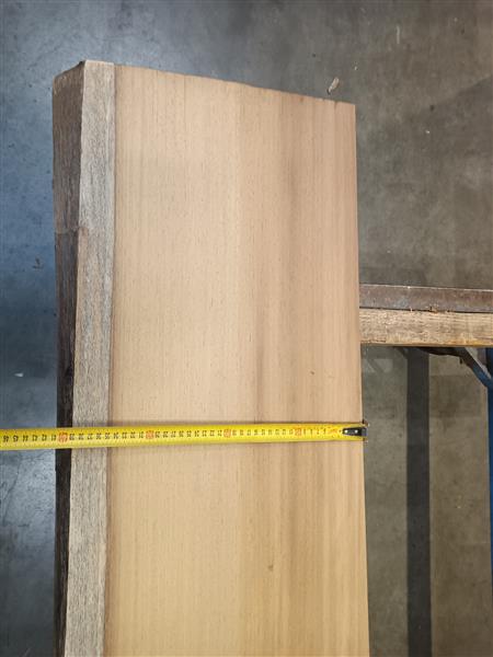 Grote foto 61 mm iroko schaaldeel w30 253cm 39 40 42cm doe het zelf en verbouw hout en planken