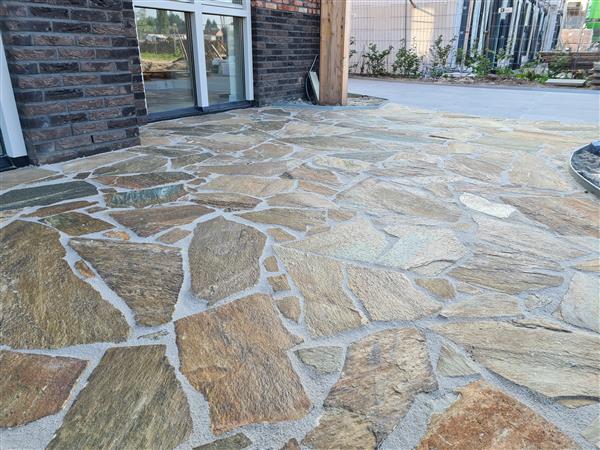 Grote foto flagstones natuursteen breukruw tuin en terras tegels en terrasdelen