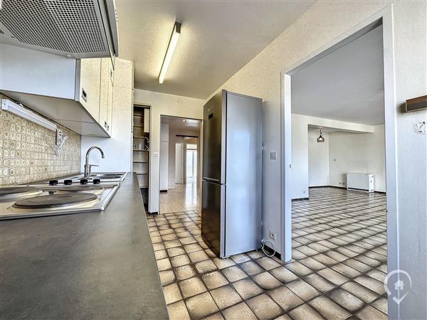 Grote foto place roi albert vos agences vastgoed in de ardennen huizen en kamers appartementen en flats
