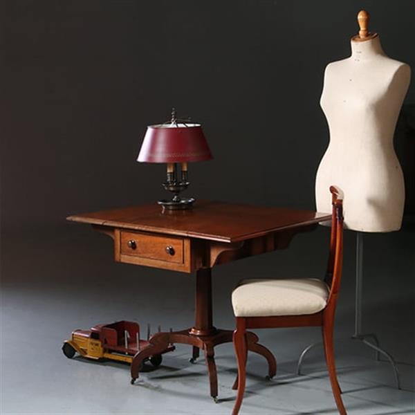 Grote foto antieke bijzettafels engelse victoriaanse pembroke table in mahonie no.871130 antiek en kunst stoelen en banken