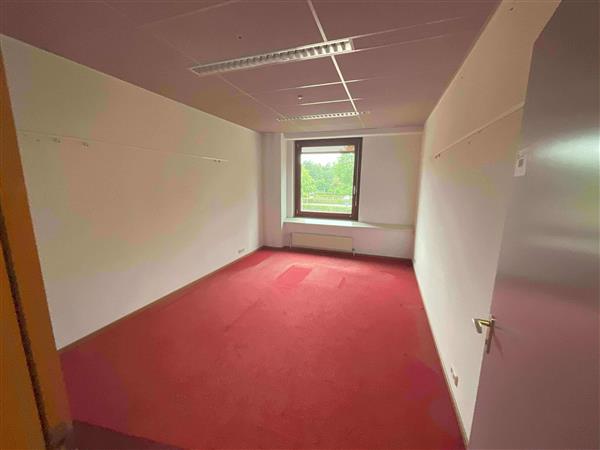 Grote foto te huur kantoorruimte hengelosestraat 99 enschede huizen en kamers bedrijfspanden