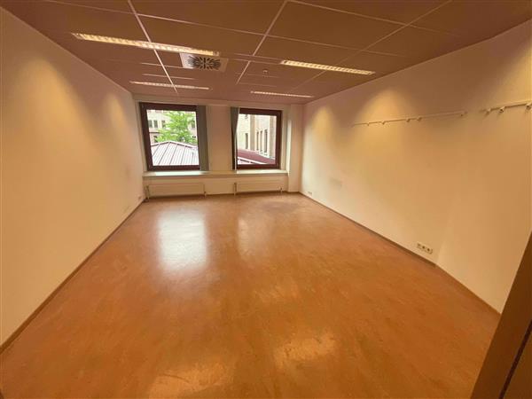 Grote foto te huur kantoorruimte hengelosestraat 99 enschede huizen en kamers bedrijfspanden