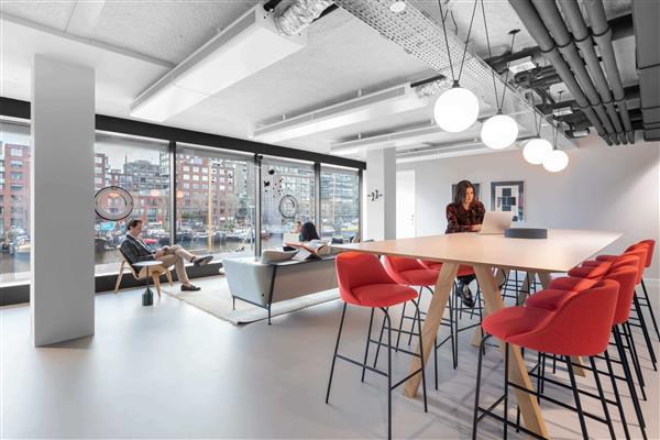 Grote foto te huur werkplekken grote bickersstraat 74 78 amsterdam huizen en kamers bedrijfspanden