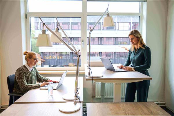 Grote foto te huur kantoorruimte p.j. oudweg 41 almere huizen en kamers bedrijfspanden