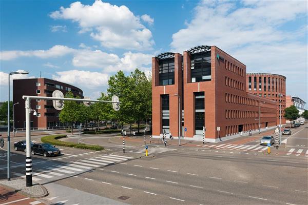 Grote foto te huur kantoorruimte avenue ceramique 27 maastricht huizen en kamers bedrijfspanden