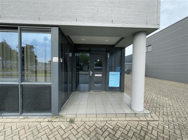 Grote foto te huur self storage newtonweg 16 spijkenisse huizen en kamers bedrijfspanden