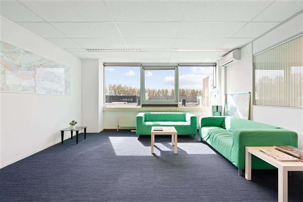 Grote foto te huur werkplekken kamerlingh onnesweg 10 barendrecht huizen en kamers bedrijfspanden