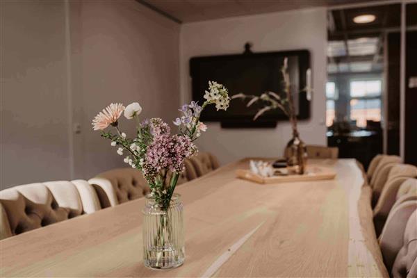 Grote foto te huur werkplekken bredaseweg 8 terheijden huizen en kamers bedrijfspanden