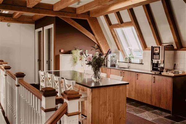 Grote foto te huur werkplekken bredaseweg 8 terheijden huizen en kamers bedrijfspanden