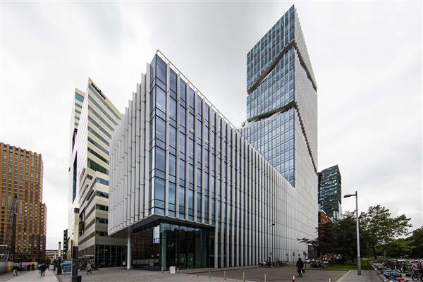 Grote foto te huur werkplekken gustav mahlerplein 2 amsterdam huizen en kamers bedrijfspanden