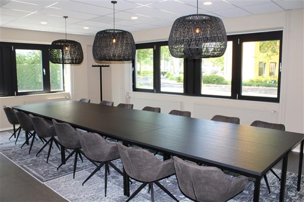Grote foto te huur kantoorruimte keulenstraat 1 deventer huizen en kamers bedrijfspanden