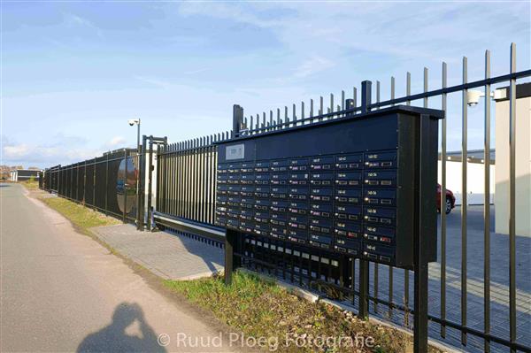 Grote foto te huur bedrijfspand dorsvloerweg 1 bergschenhoek huizen en kamers bedrijfspanden