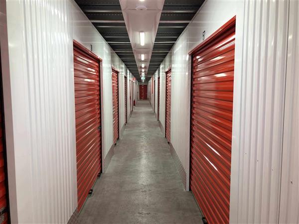 Grote foto te huur self storage nijverheidsweg 1 nieuwkoop huizen en kamers bedrijfspanden