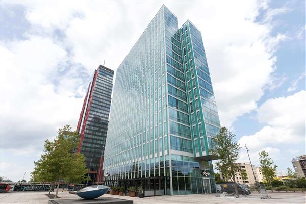 Grote foto te huur werkplekken mandelaplein 1 almere huizen en kamers bedrijfspanden