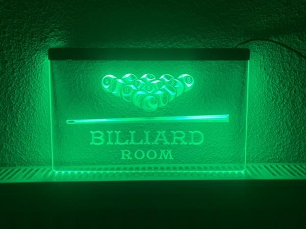 Grote foto biljard biljart billiard room neon bord lamp led verlichting reclame lichtbak huis en inrichting overige