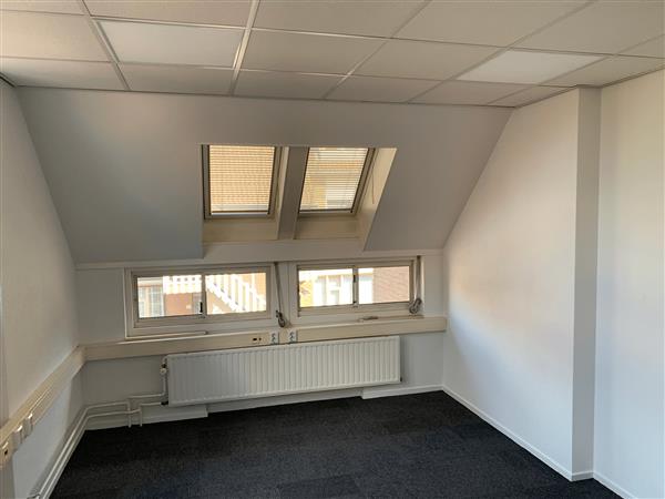 Grote foto te huur kantoorruimte lierseschans 10 13 nieuwegein huizen en kamers bedrijfspanden