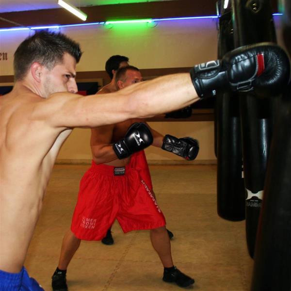 Grote foto hammer boxing bokshandschoenen x shock pu zwart rood 14 oz sport en fitness vechtsporten en zelfverdediging